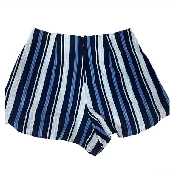Show me Your Mumu High Waisted Blue Striped Shorts Size Small Zipper Back - Picture 2 of 6